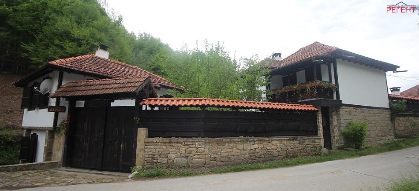  къща Община Трявна 7 km от общ. център 