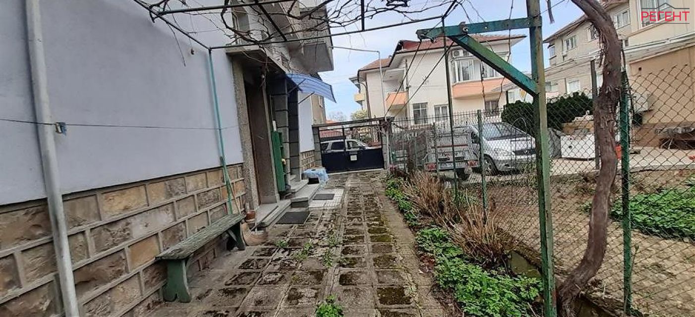  етаж от къща Община Севлиево гр.Севлиево 