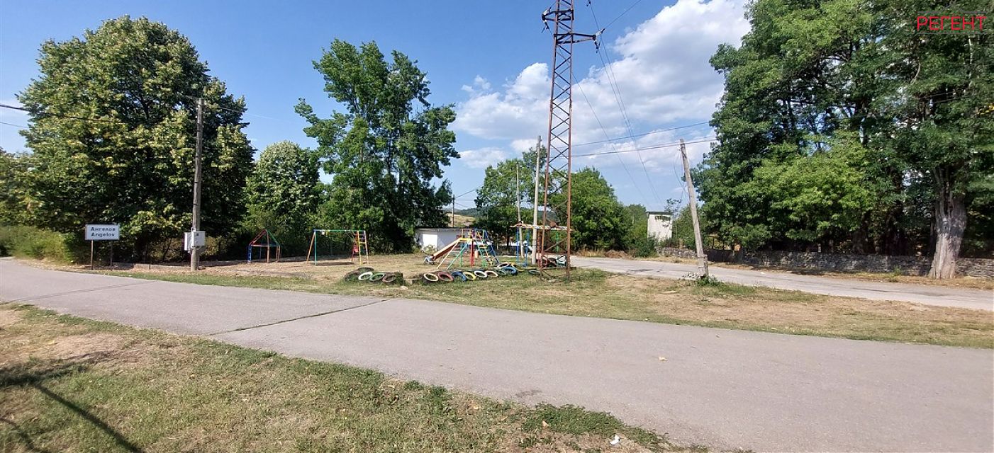  къща Община Габрово 6 km от общ. център 