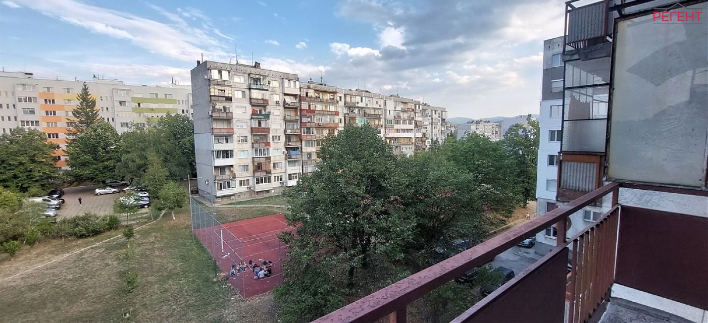тристаен апартамент Община Габрово гр.Габрово , кв.Голо бърдо 