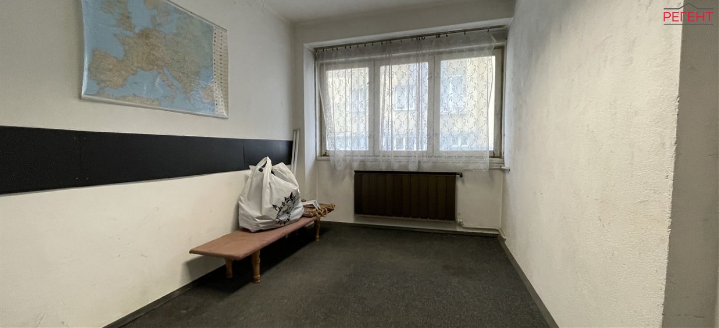  магазин Община Габрово гр.Габрово , кв.Център 