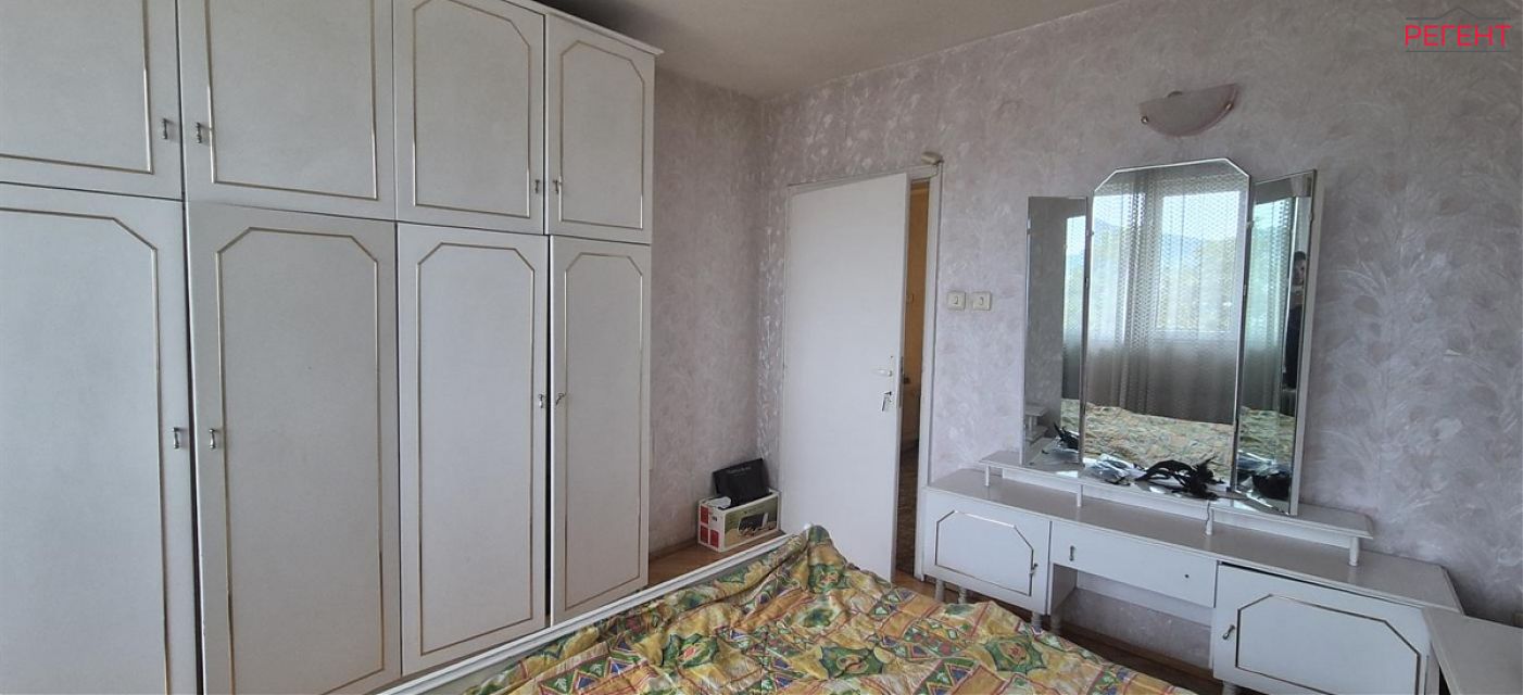 тристаен апартамент Община Габрово гр.Габрово , кв.Варовник 