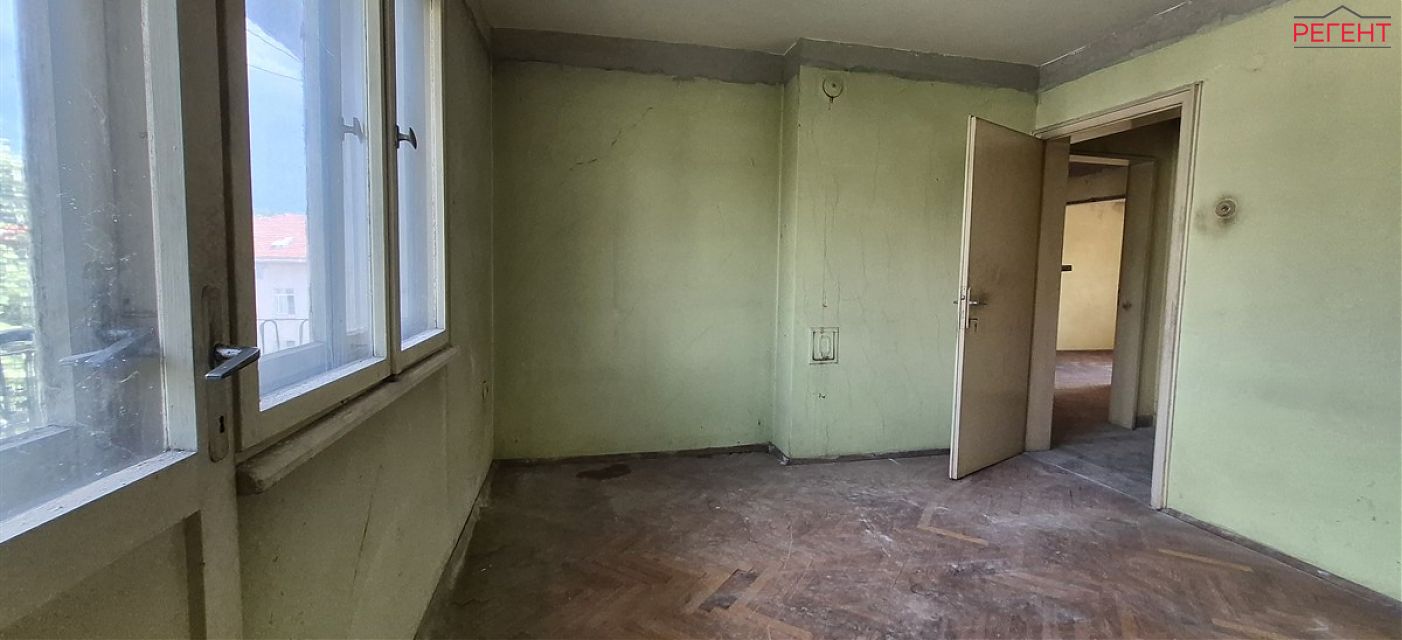тристаен апартамент Община Габрово гр.Габрово , кв.Център 