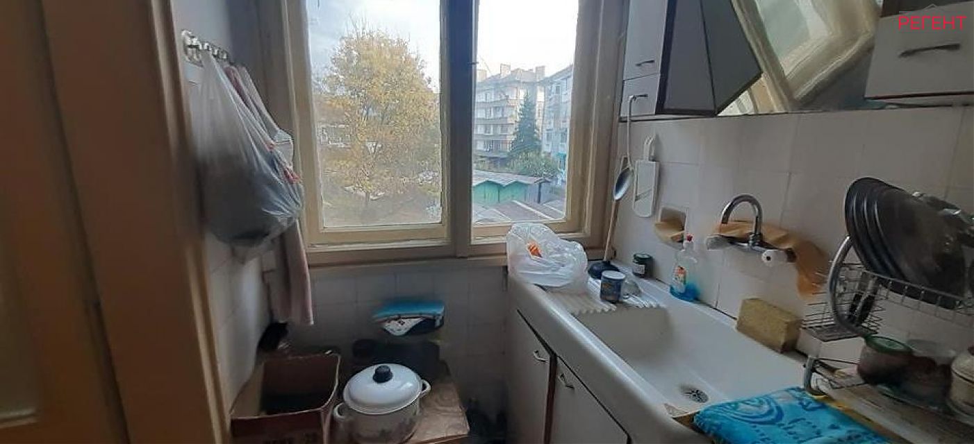 тристаен апартамент Община Севлиево гр.Севлиево , Център 