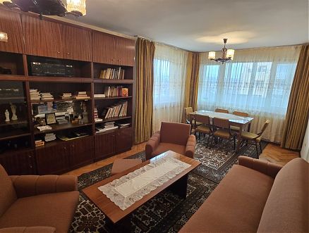 тристаен апартамент, Община Габрово кв.Център - Регент Недвижими Имоти